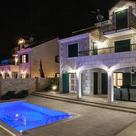 Katarina Villa Makarska